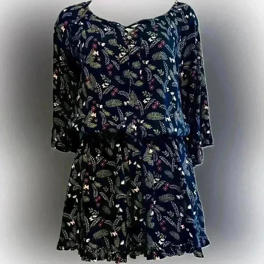 Romper, True Craft women’s sz L, 3/4 ruffled sleeves, jumpsuit, floral pattern